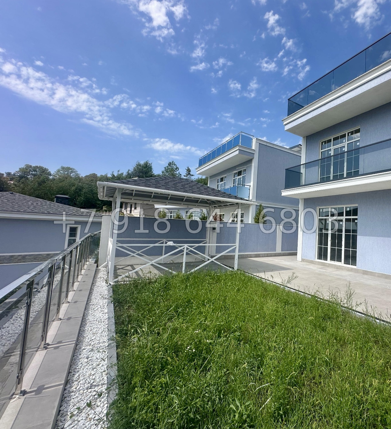 № 42 Б. Два дома на выбор в Адлере  - миниатюра 1