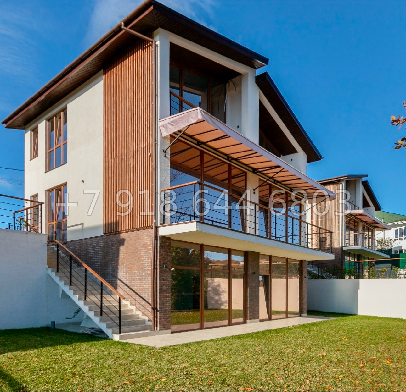 № 113 Б. Три дома на выбор в Сочи  - миниатюра 1