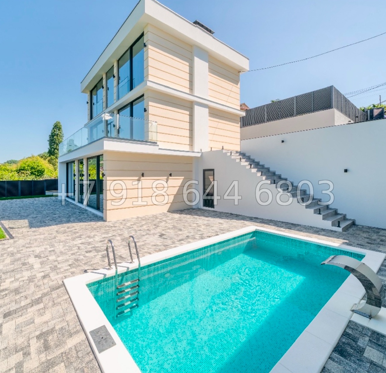 № 173 Б. Дом с бассейном в Сочи  - миниатюра 1