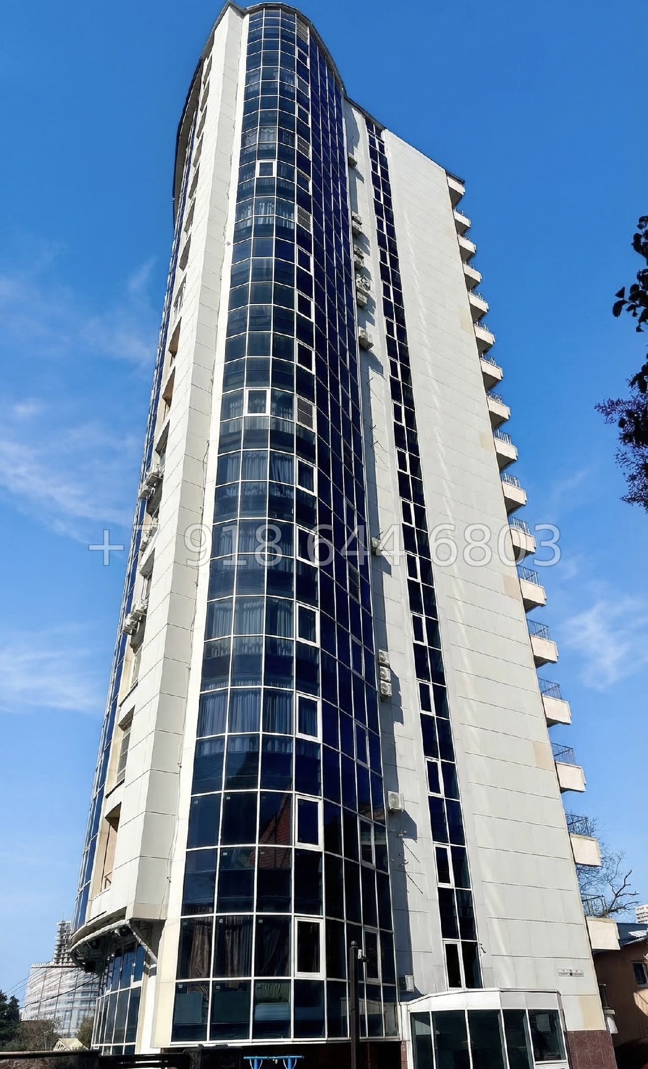 № 489 р. Двухкомнатная в центре города Сочи квартира  - миниатюра 12