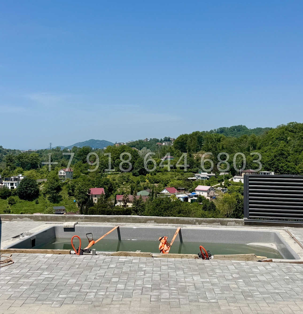 № 28 Б. Дом в Сочи с бассейном  - миниатюра 9